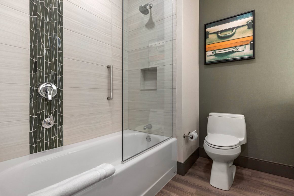 Spa-Like Bathroom