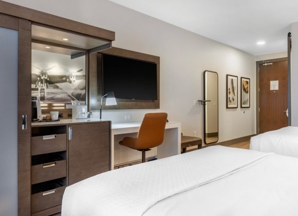Double Queen Room